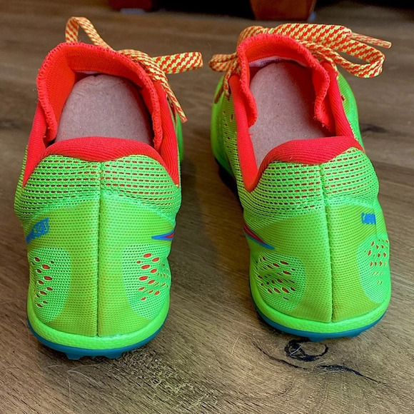 EUC Saucony Carrera XC3 Women’s Spikes in fluorescent green and orange size 11 - Picture 4 of 10